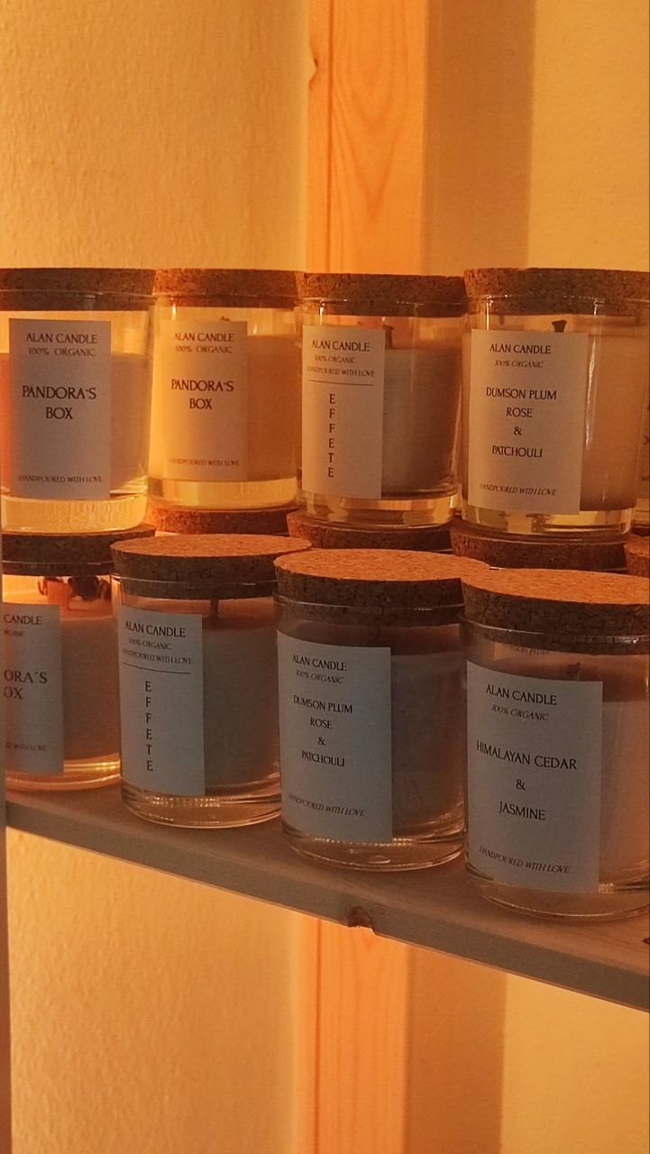 Dumson Plum Rose & Patchouly Candle