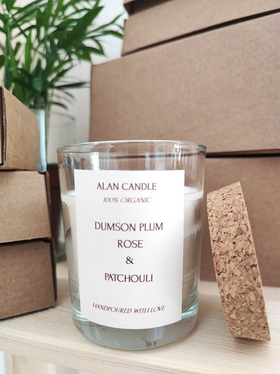 Dumson Plum Rose & Patchouly Candle